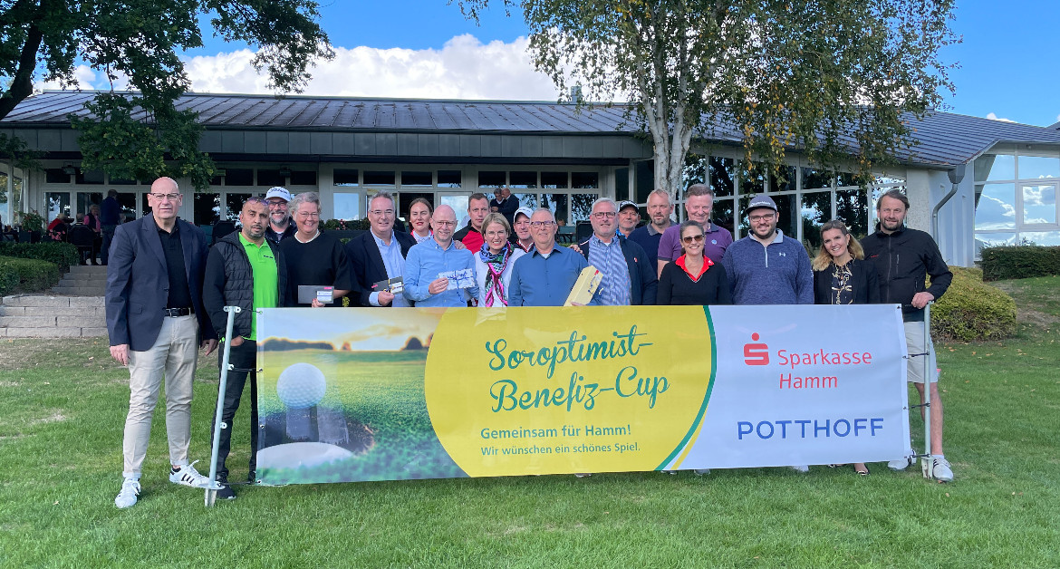 Gemeinsam für Hamm: Stahlberger Golfer erspielen über 3.500 EUR beim 7. Soroptimist-Benefiz-Cup 2022.